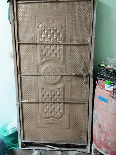 Two Doors And Two Chokats For Sale In Best Condition