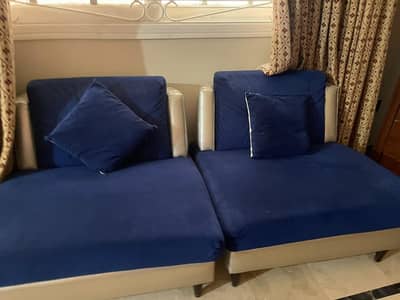 5 SEATER SOFA WITH SETI AND TABLE (Moltyfoam)