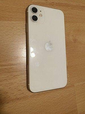 Apple iPhone 11