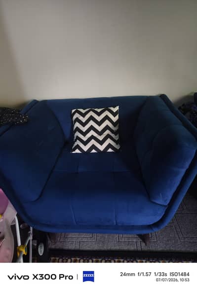 5 seater sofa used