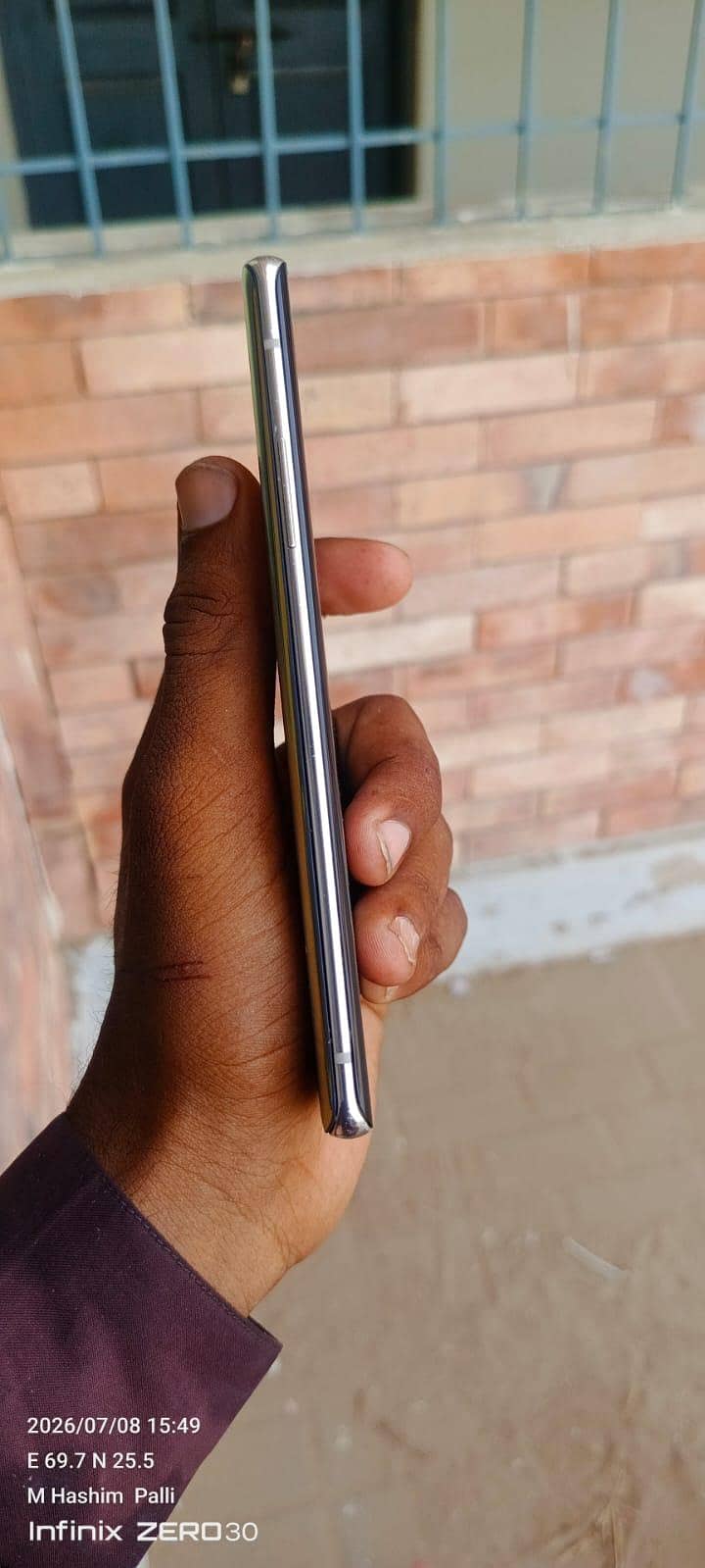 One Plus 8 5