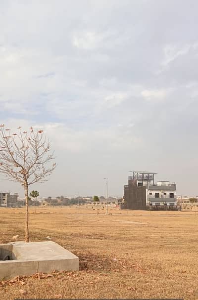 10 Marla Plot For Sale In Faisal Hills Block B Near Park | Sun-Facing | Ideal Location