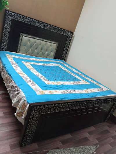 King Size Bed with mattress