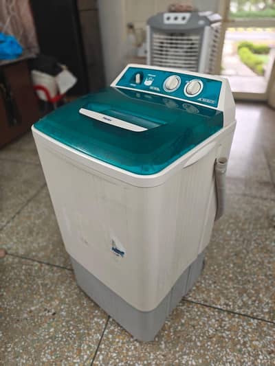 Haier 12kg Washing machine and 6kg spinner for sale