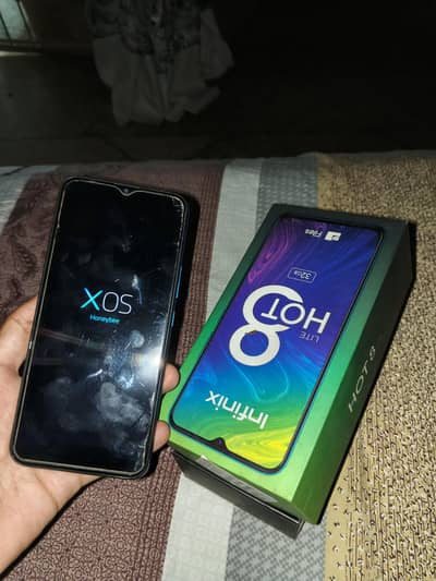 Infinix hot 8
