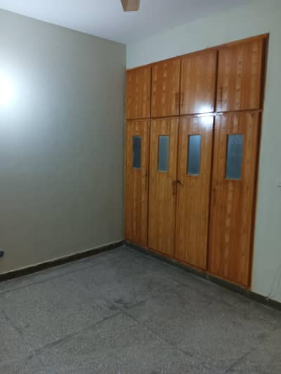 G-11/3 FGEHA D-Type 2nd Floor Flat For Rent