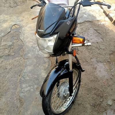 Honda pridor Black