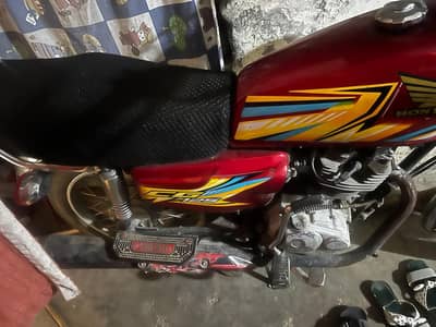 Urgent Sale 125 2015 Model Ready to 2026 enjon 03214795225packed