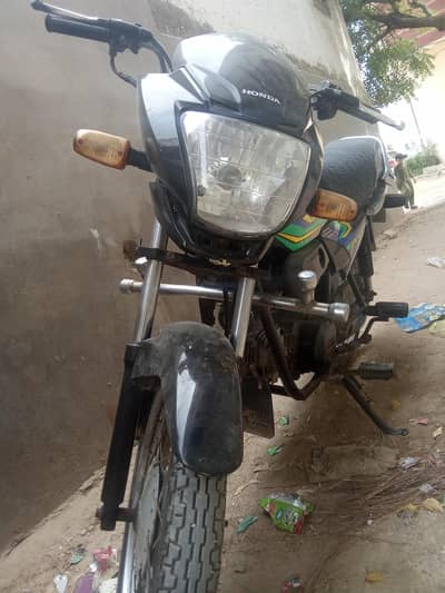 engine Mai koi Kam nahi hai bohot achi condition Mai hai