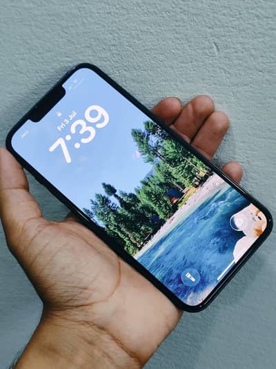 iPhone 13 Factory Unlock Non Pta (2 Month Sim Time)