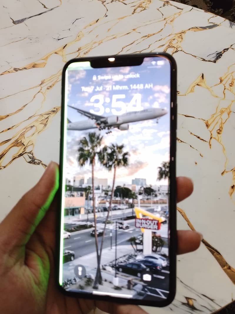 IPhone XS Max 4