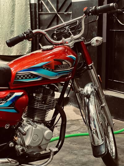 UNITED 125 ( MINT CONDITION ) 2018 FIRST OWNER