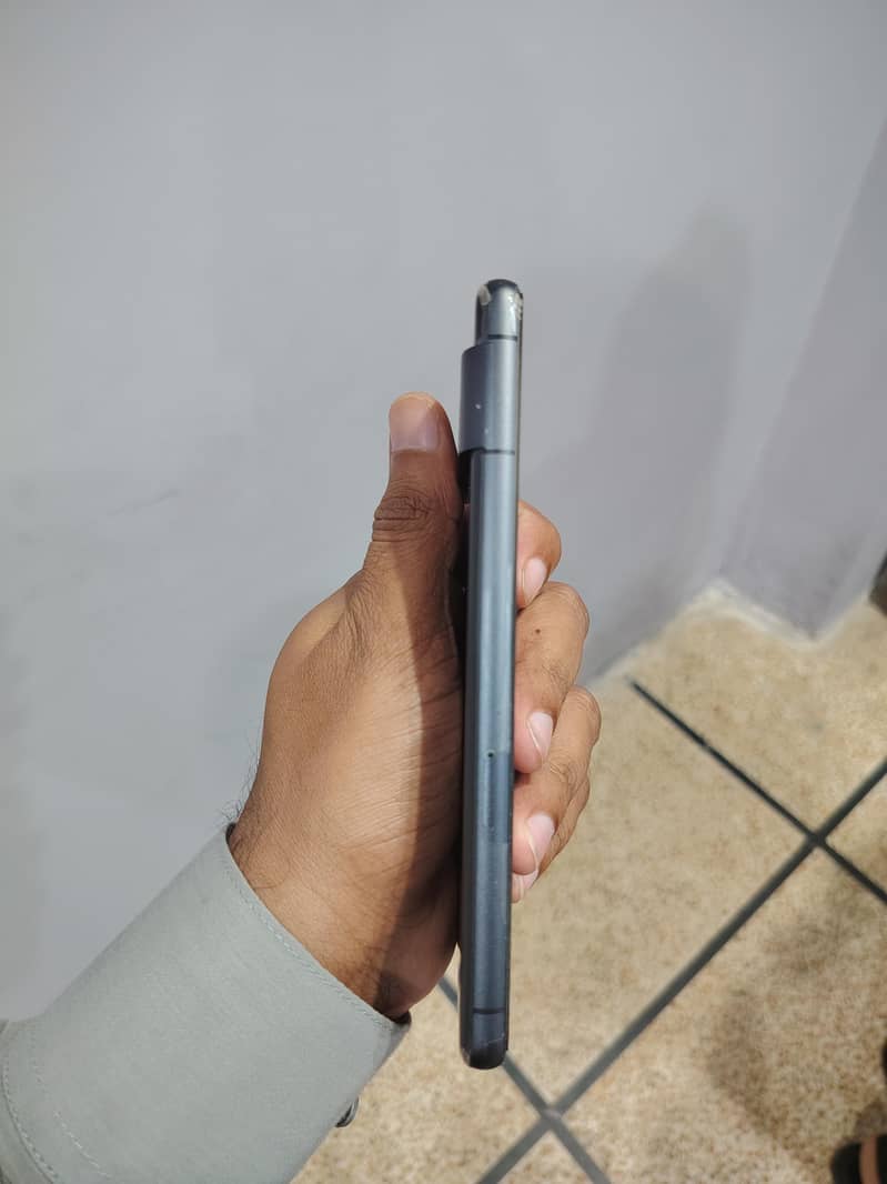 Google Pixel 7 5