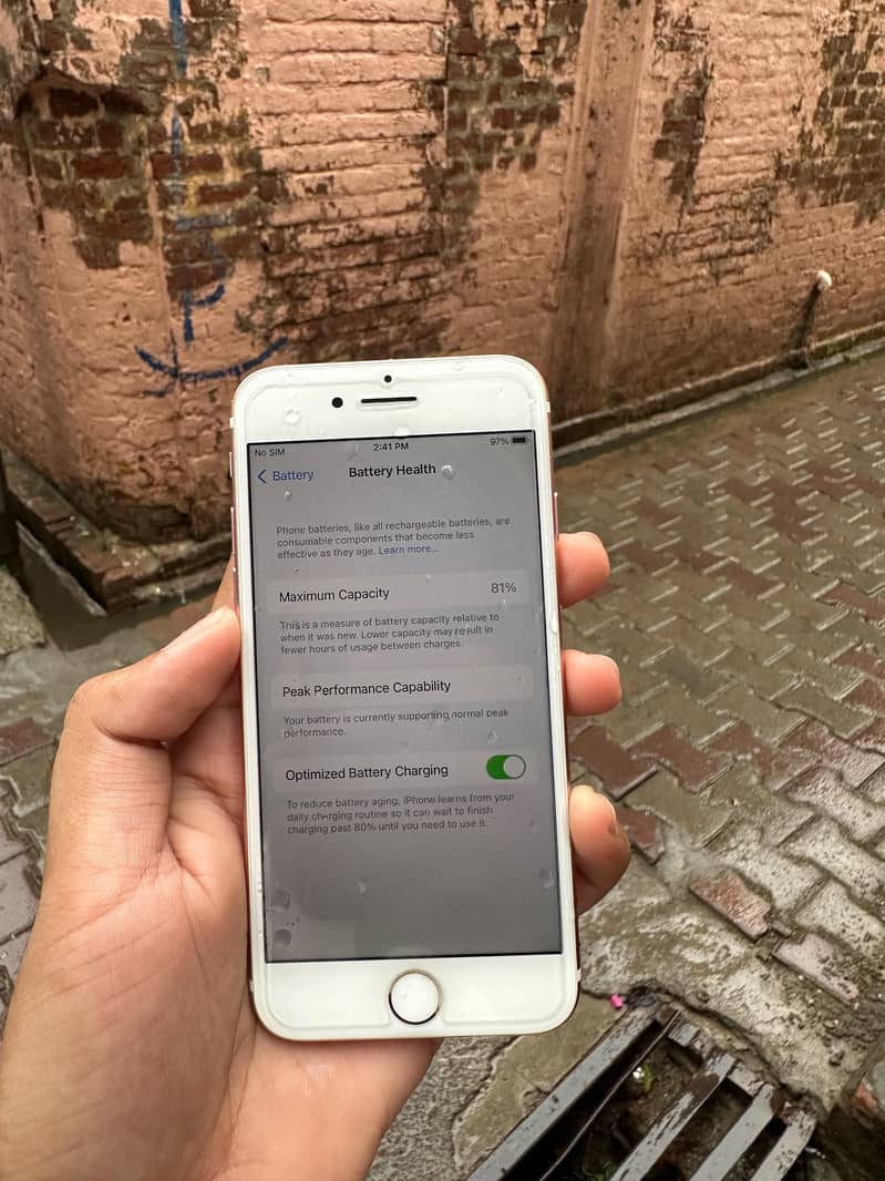 Apple iPhone 7 4