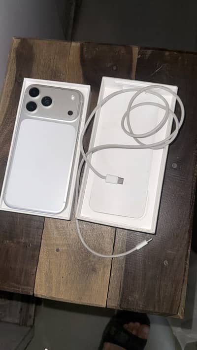 IPhone 17Pro Max Factory Unlocked