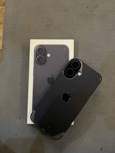 Apple iPhone 16