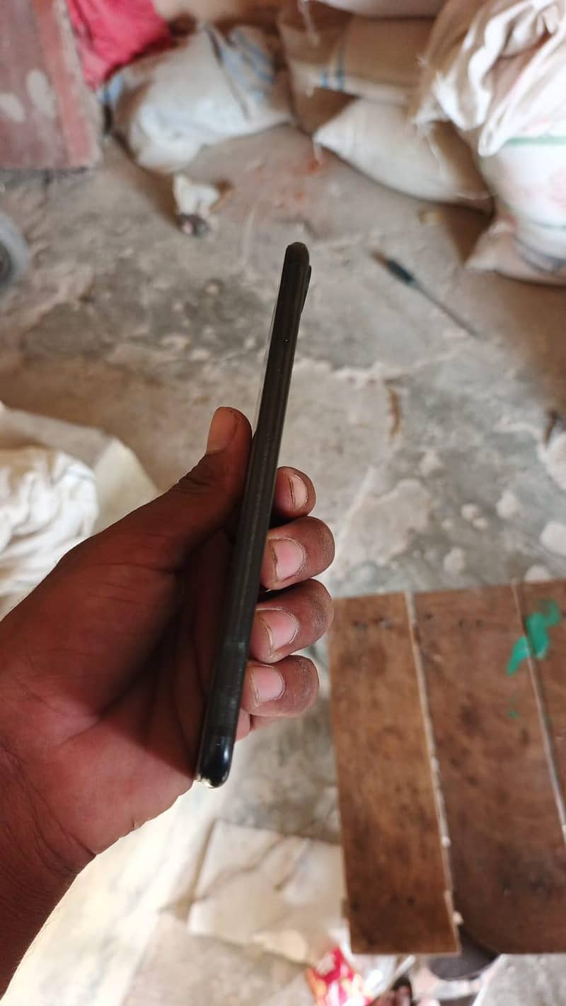 Apple iPhone 7 Plus 1