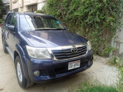 Toyota Hilux 2014