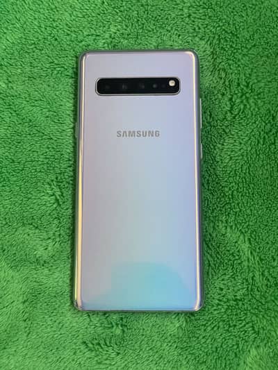 Samsung Mobile S10 5G 256gb