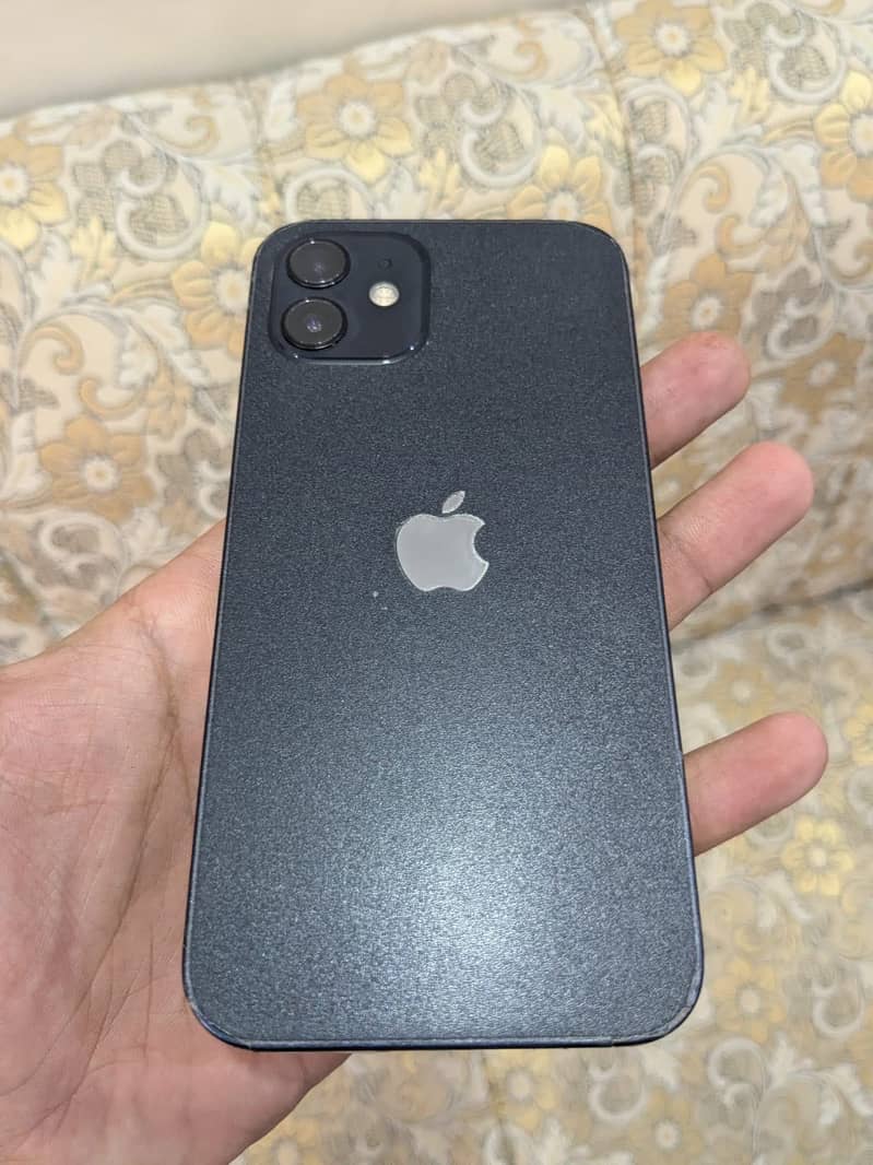 Apple iPhone 12 5