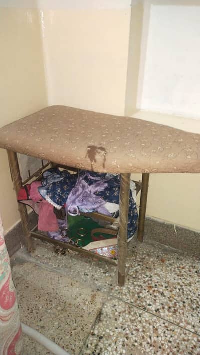 iron stand and tv