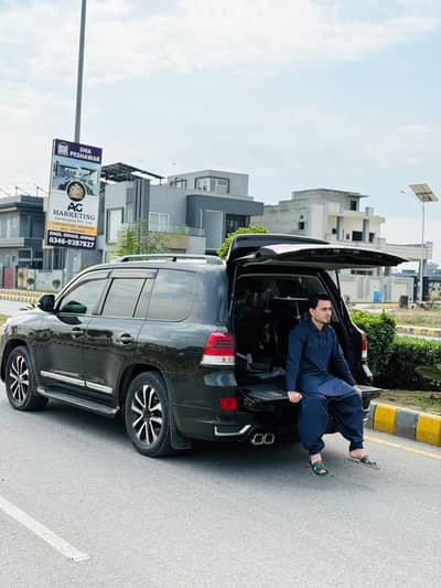 JKD143 Khan