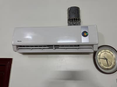 Gree Ac 1 ton model 12 cz8/I