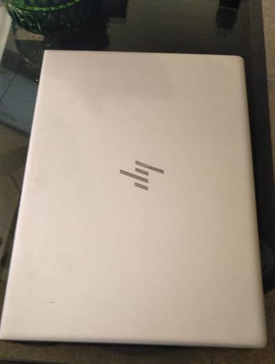 HP Elitebook AMD Ryzen 5 PRO