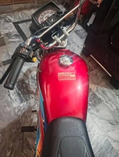 HONDA CD 70 2025