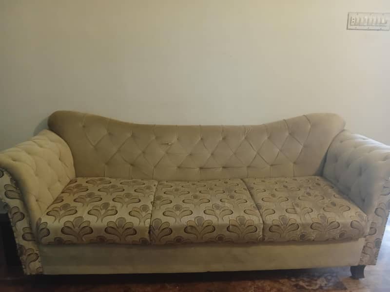 good condition sofa set 0