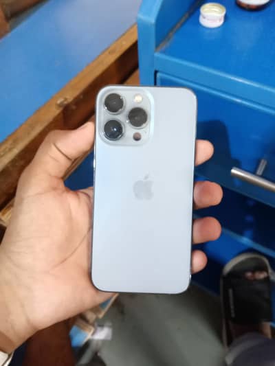 Apple iPhone 13 Pro