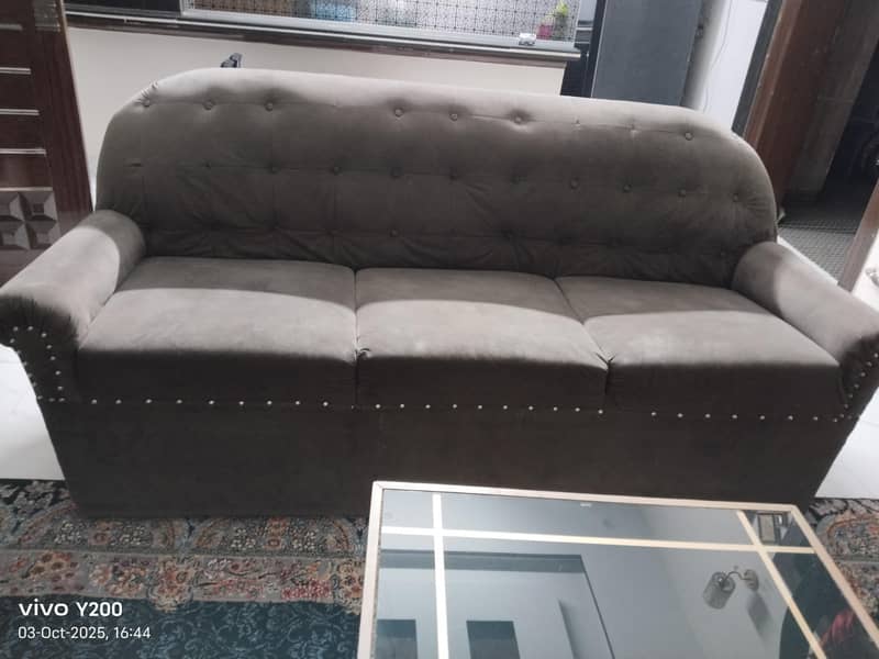 3,2,1 seater sofa set 0