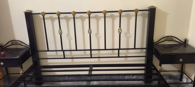 King Size Iron Bed – Black & Gold | 2 Side Tables + Center Table