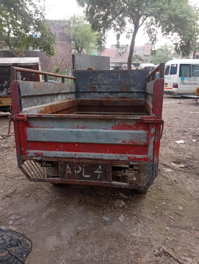 loader rickshaw 1