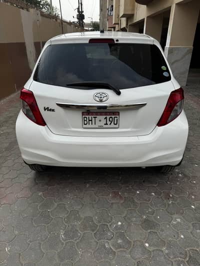 Toyota Vitz 2013