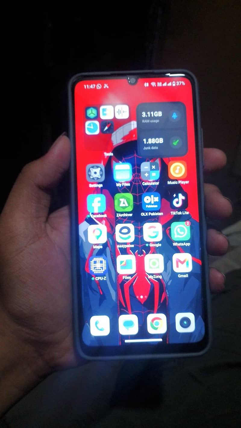 Realme Note 60 4