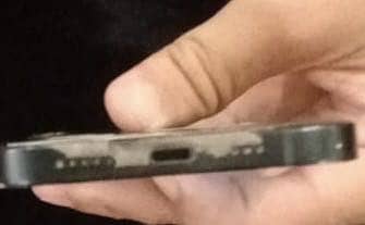 Apple iPhone 12