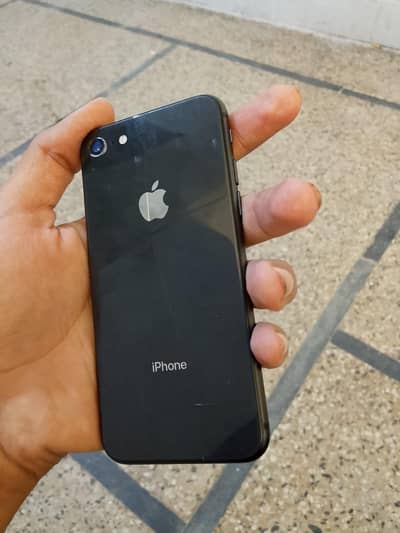 Apple iPhone 8