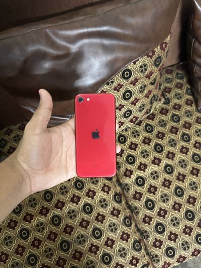 Apple iPhone SE
