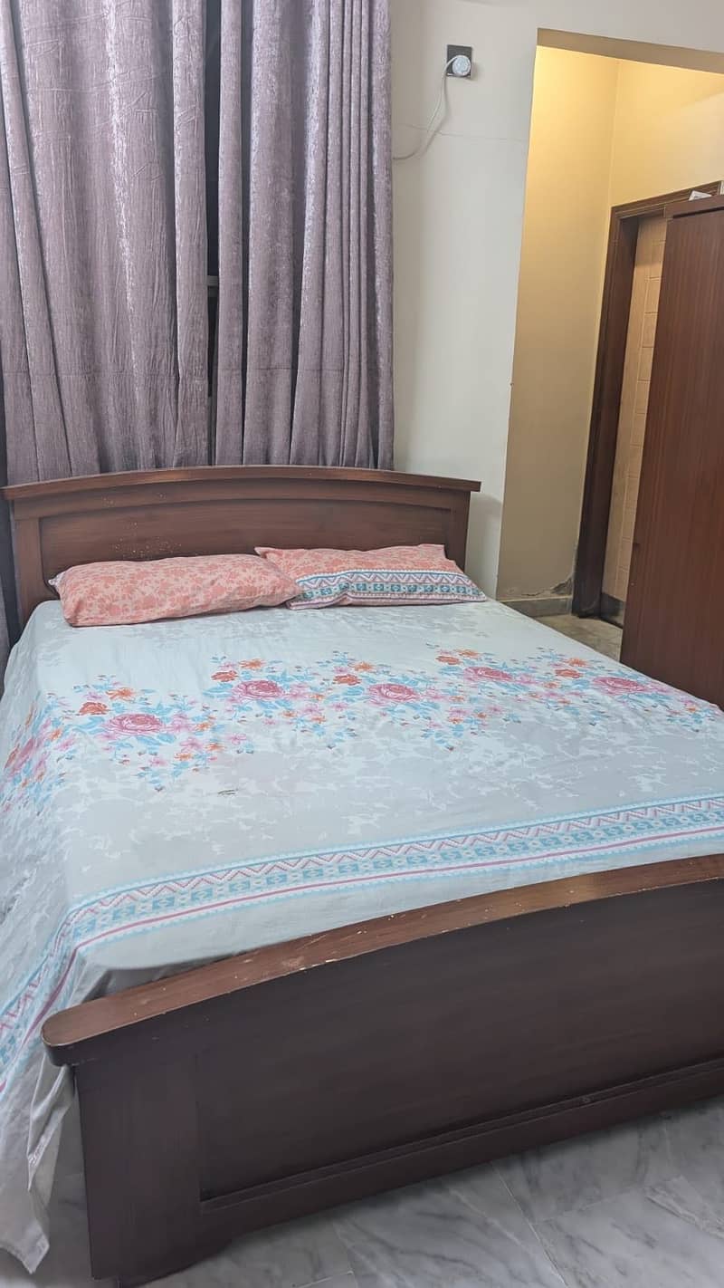 Bed set almari 3