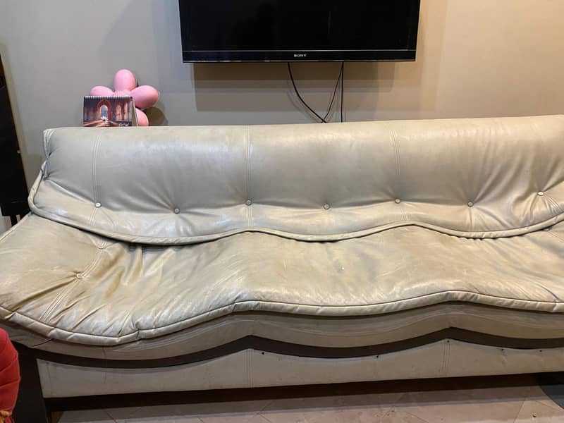 Sofa set 0