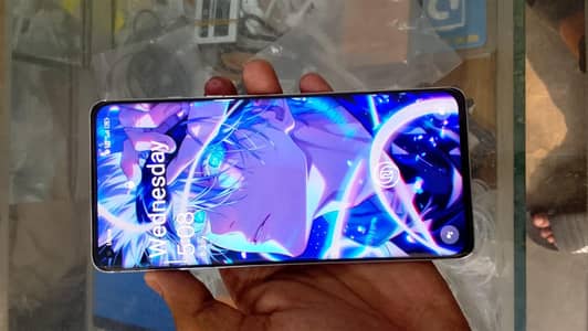 One Plus 8 10/9.5 condition 100% original no any isshue