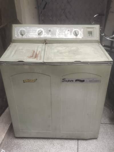 Washing machine with spiner for sale