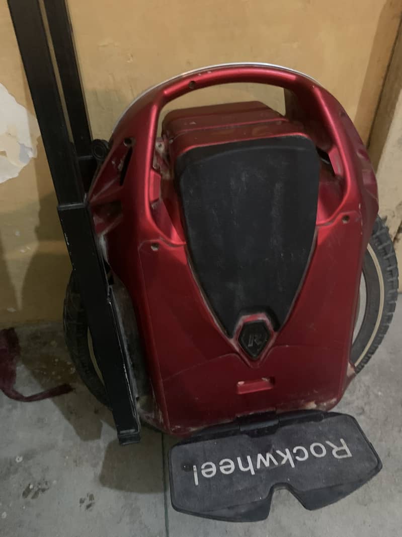 One wheel 6