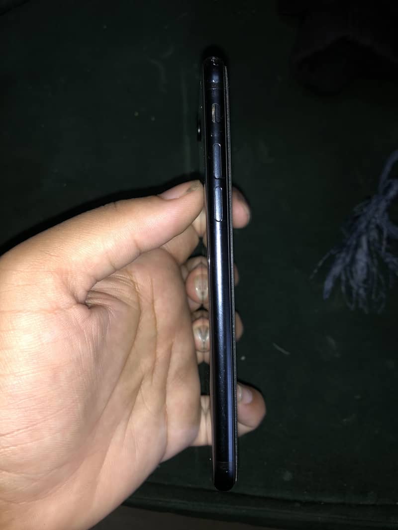 Apple iPhone SE 2