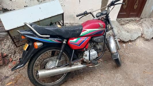 Honda CD 100