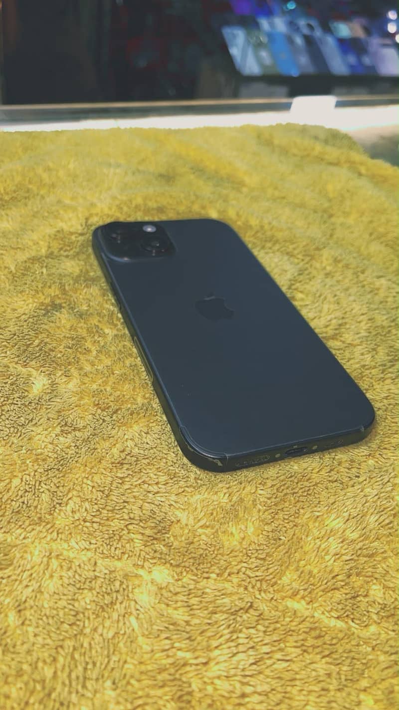 Apple iPhone 15 1