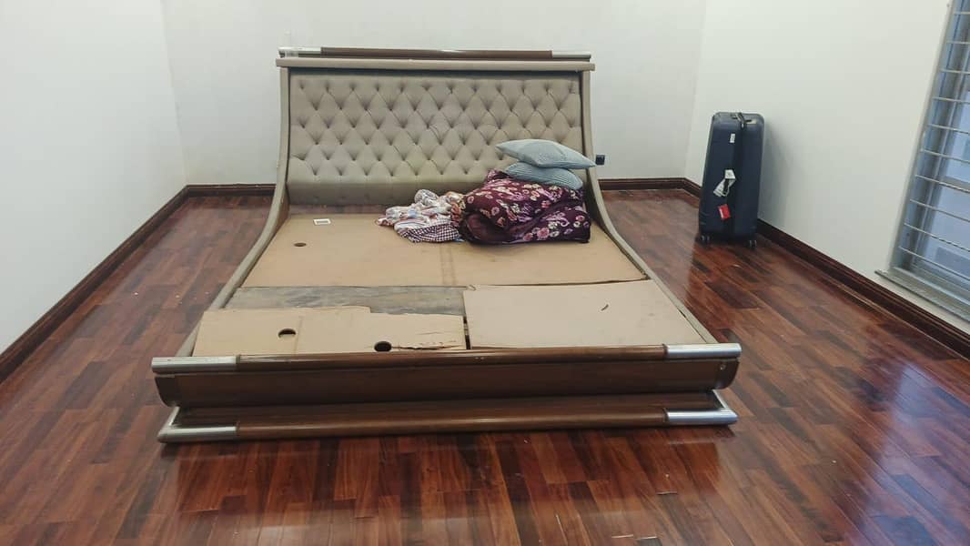 bed side table and sofa 0