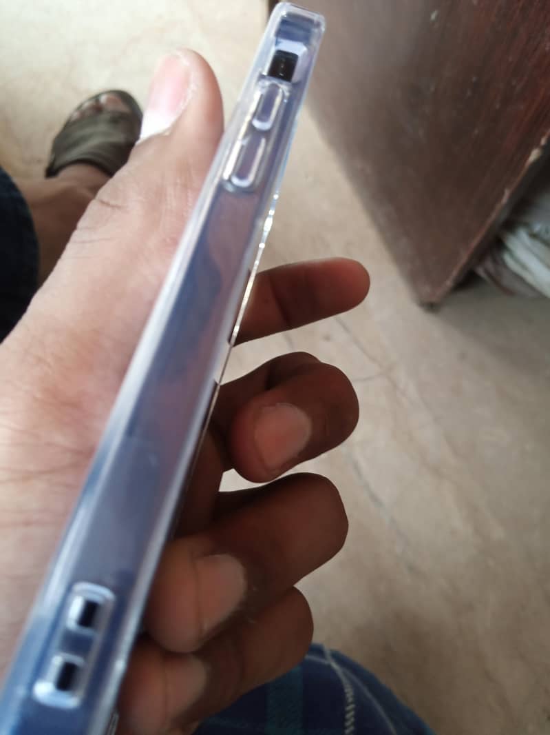 Apple iPhone 12 8