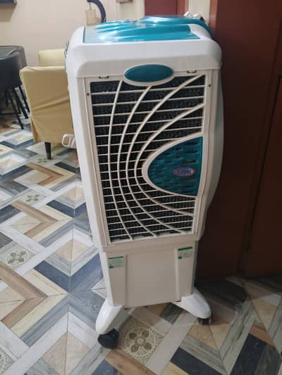 Ice box cooler